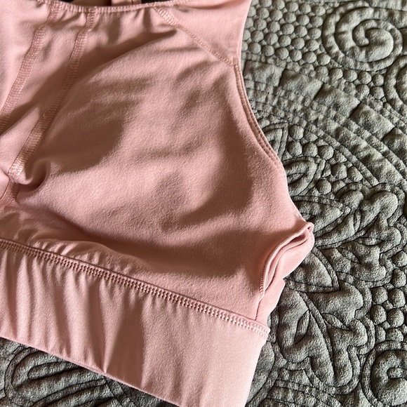 Fabletics Ellie No-Bounce Sports Bra - Picture 10 of 11